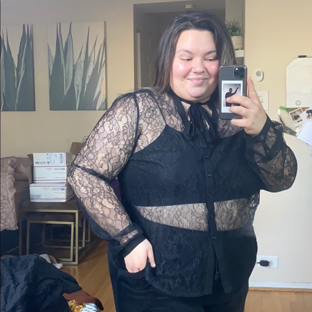 Bow Tie Lace Blouse